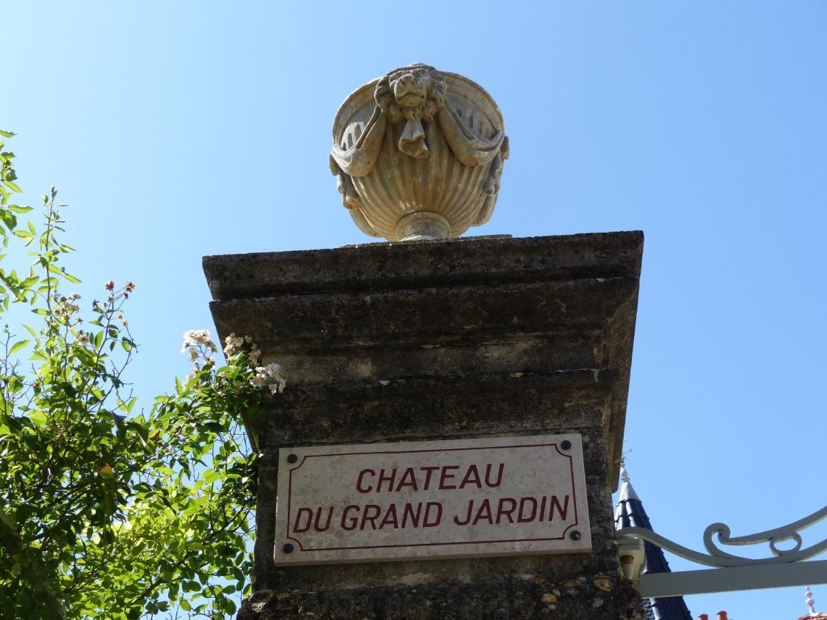 Chateau Du Grand Jardin Valensole Luaran gambar